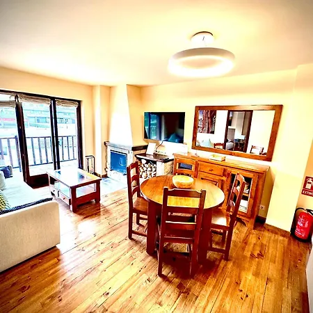 Residencia Pista Llarga *