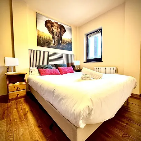Residencia Pista Llarga Apartment *