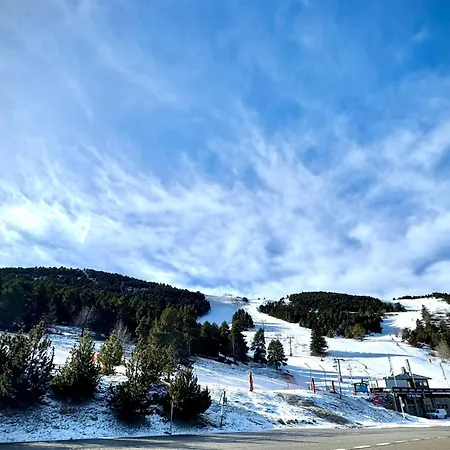 Residencia Pista Llarga La Molina (Girona)